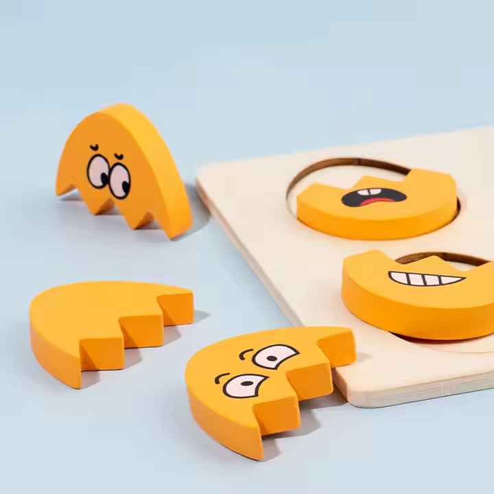 Փայտե 3D փազլ ձվիկ՝ սմայլիկ